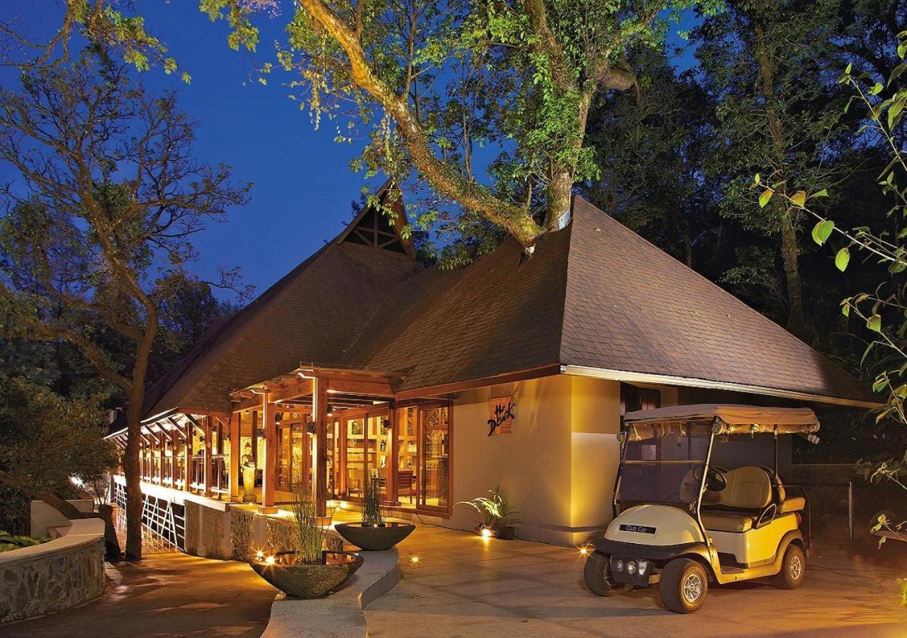 The Tamara Coorg Hotel Kakkabe Exterior photo