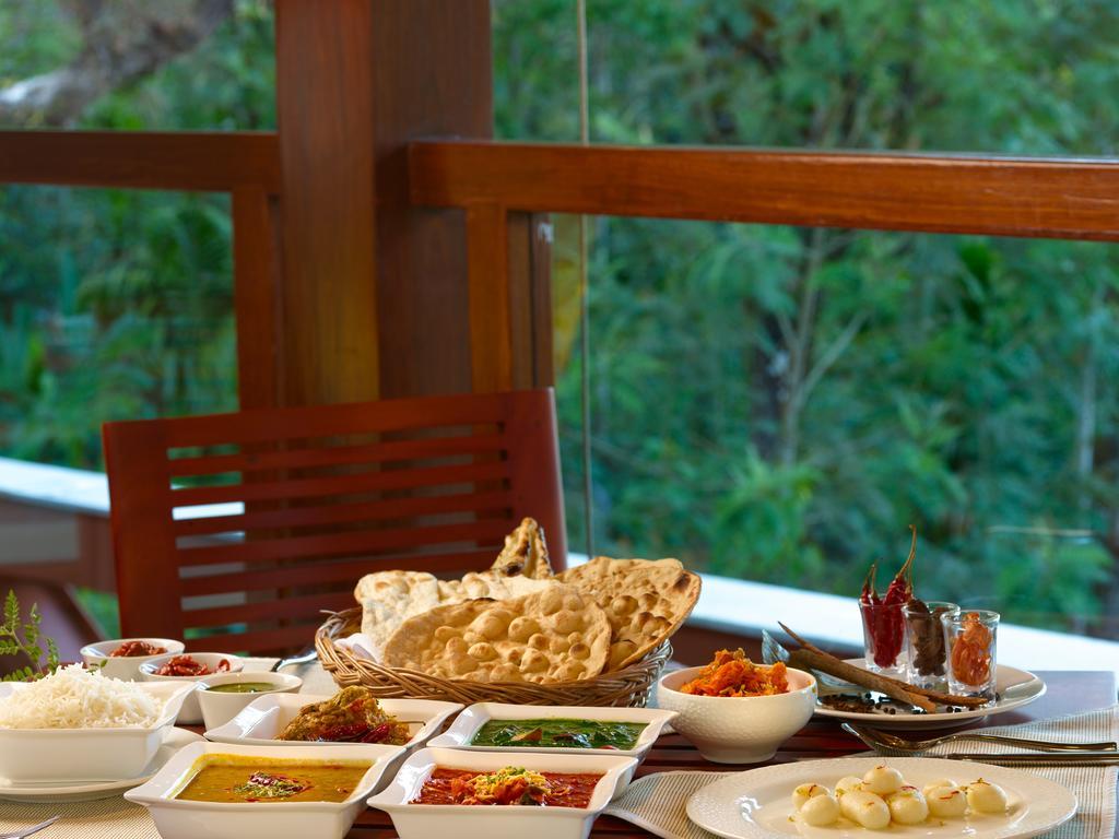 The Tamara Coorg Hotel Kakkabe Exterior photo